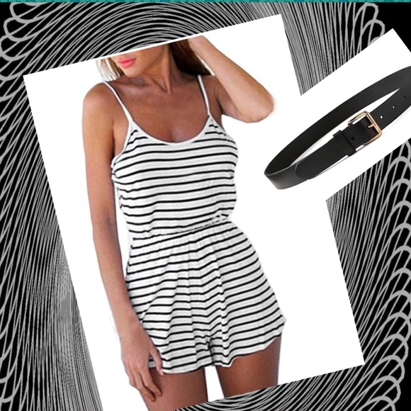 Women Sleeveless Backless Romper - Picture 3 of 5